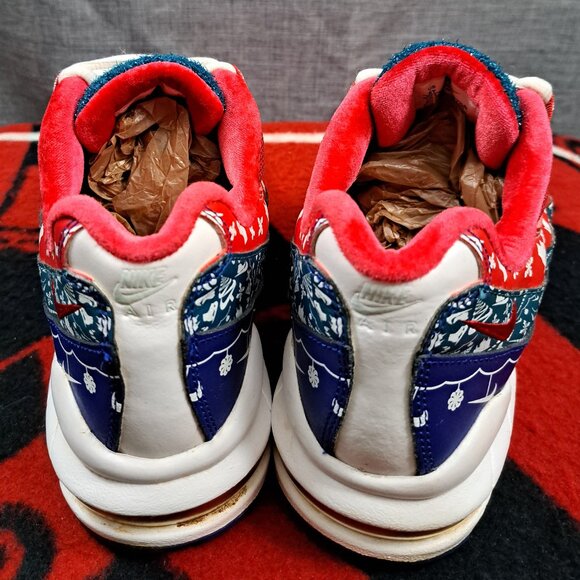 Women 7.5 / 6Y Nike Air Max 95 Ugly Christmas Sweater Sneakers - CT1593-100 - Picture 4 of 14